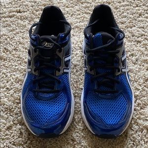 ASICS Gel-Contend Sneakers